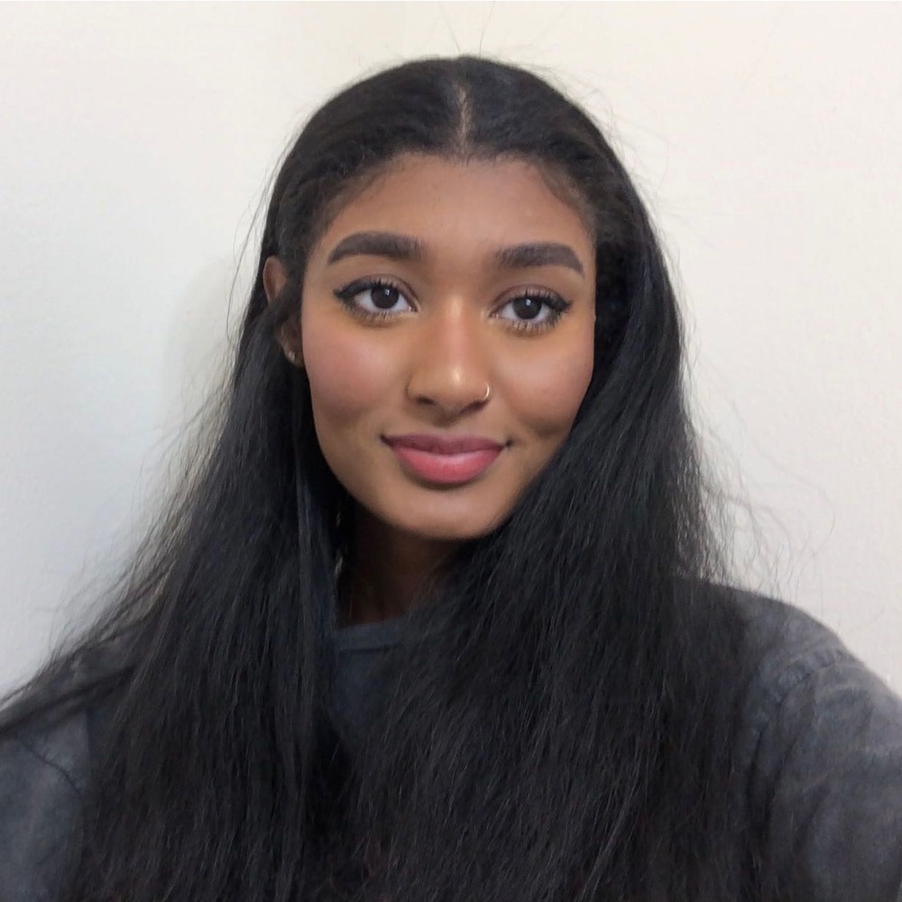 Meet your Posher, Yanique